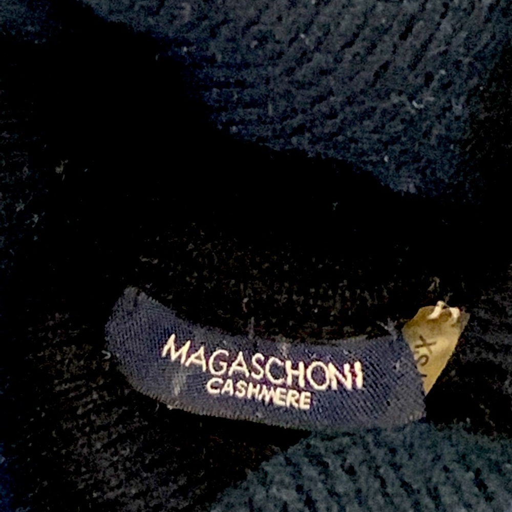 Magaschoni Black 100% Cashmere Turtleneck Sweater Top Women’s XS XSmall 0-2 Saks - Picture 3 of 3
